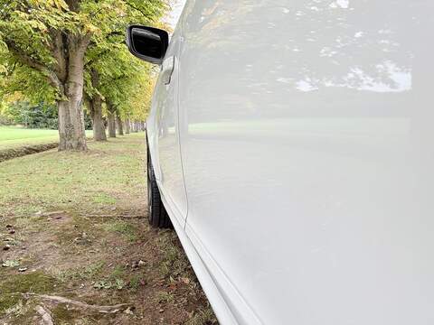 Volvo XC60 3.0 T6 R-Design Lux Nav SUV 5dr Petrol Geartronic AWD Euro 5 (304 ps) - U2133