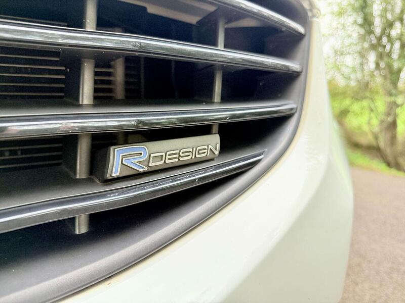 Volvo XC60 3.0 T6 R-Design Lux Nav SUV 5dr Petrol Geartronic AWD Euro 5 (304 ps) - U2133
