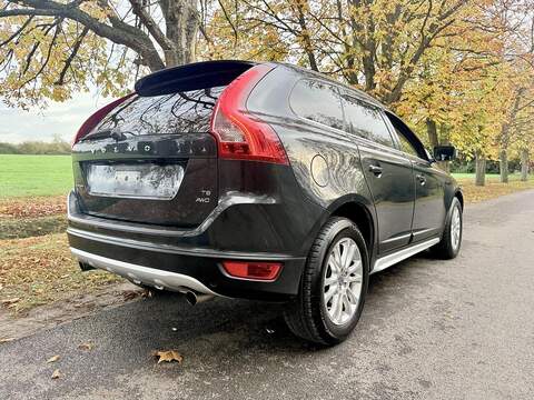 Volvo XC60 3.0 T6 SE Lux SUV 5dr Petrol Geartronic AWD Euro 5 (285 ps) - U2134