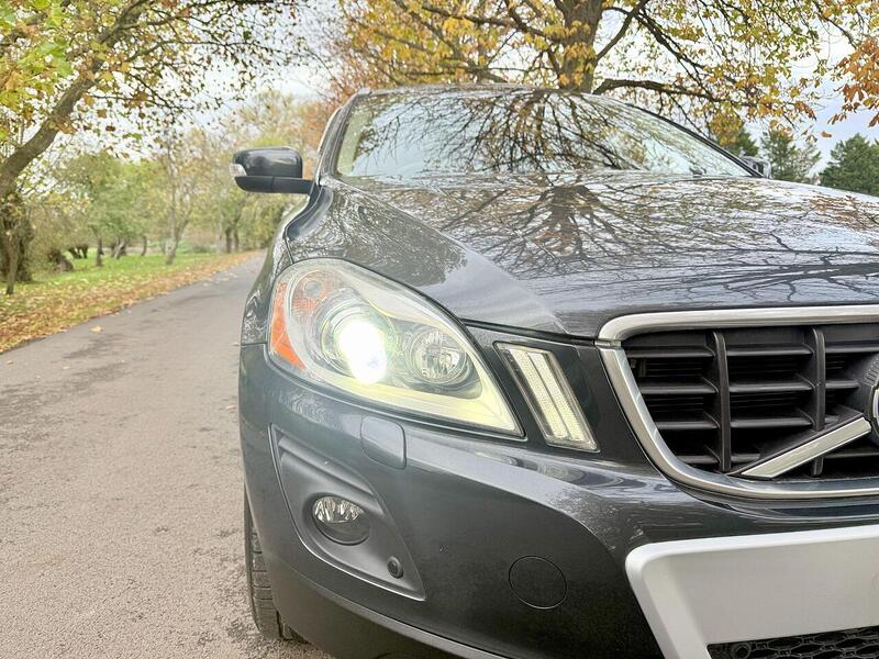 Volvo XC60 3.0 T6 SE Lux SUV 5dr Petrol Geartronic AWD Euro 5 (285 ps) - U2134