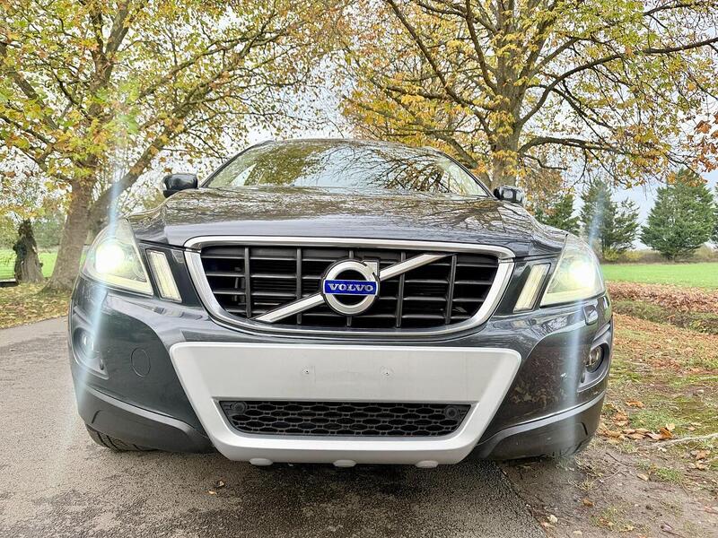 Volvo XC60 3.0 T6 SE Lux SUV 5dr Petrol Geartronic AWD Euro 5 (285 ps) - U2134