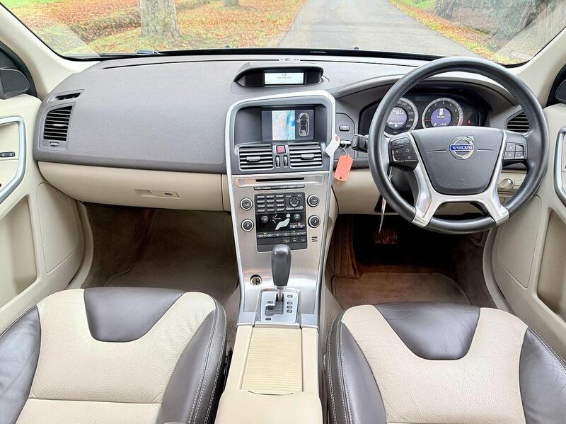 Volvo XC60 3.0 T6 SE Lux SUV 5dr Petrol Geartronic AWD Euro 5 (285 ps) - U2134