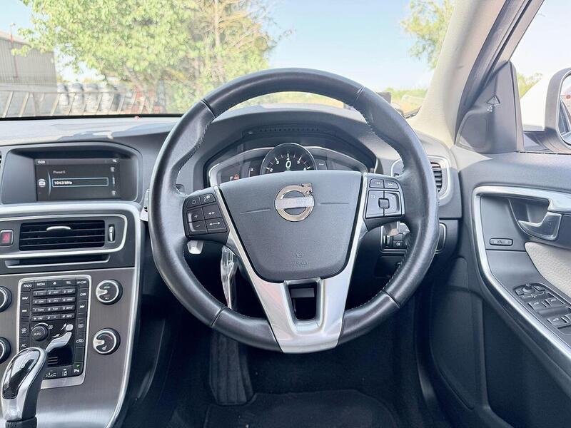 Volvo V60 T4 Se Lux 1.6 Estate Automatic Petrol - U2137