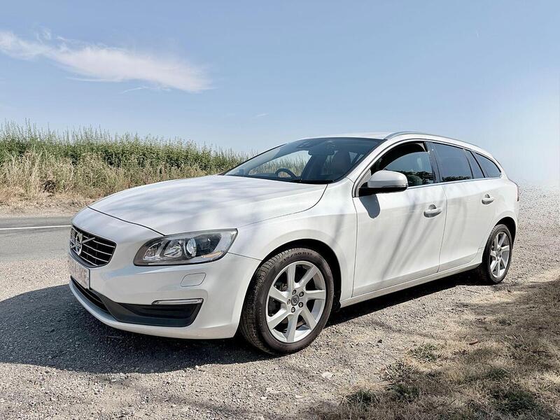Volvo V60 T4 Se Lux 1.6 Estate Automatic Petrol - U2137