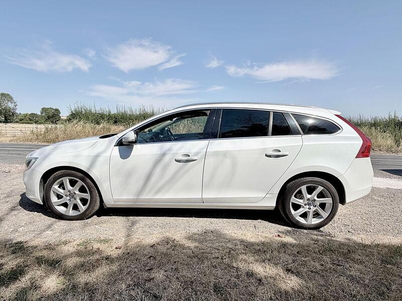 Volvo V60 T4 Se Lux 1.6 Estate Automatic Petrol - U2137