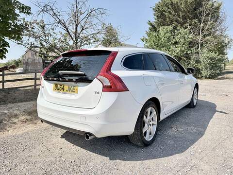 Volvo V60 T4 Se Lux 1.6 Estate Automatic Petrol - U2137