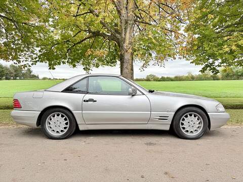 Mercedes-Benz SL 3.2 SL320 Convertible 2dr Petrol Automatic (274 g/km, 224 bhp) - U2139