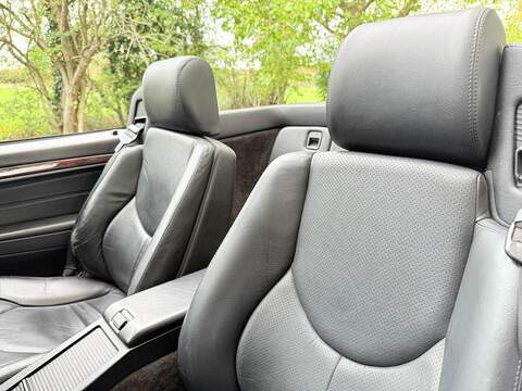 Mercedes-Benz SL 3.2 SL320 Convertible 2dr Petrol Automatic (274 g/km, 224 bhp) - U2139