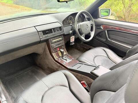 Mercedes-Benz SL 3.2 SL320 Convertible 2dr Petrol Automatic (274 g/km, 224 bhp) - U2139