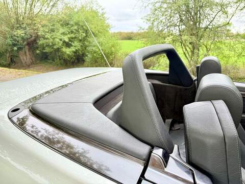 Mercedes-Benz SL 3.2 SL320 Convertible 2dr Petrol Automatic (274 g/km, 224 bhp) - U2139