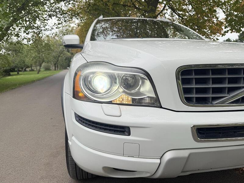 Volvo XC90 3.2 SE (Premium Pack) SUV 5dr Petrol Geartronic AWD (289 g/km, 235 bhp) - U2142