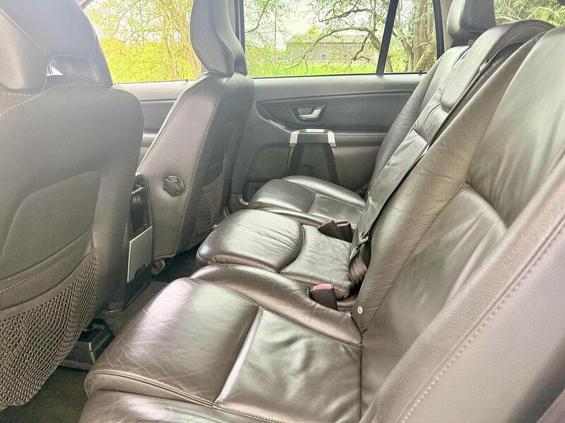Volvo XC90 3.2 SE (Premium Pack) SUV 5dr Petrol Geartronic AWD (289 g/km, 235 bhp) - U2142
