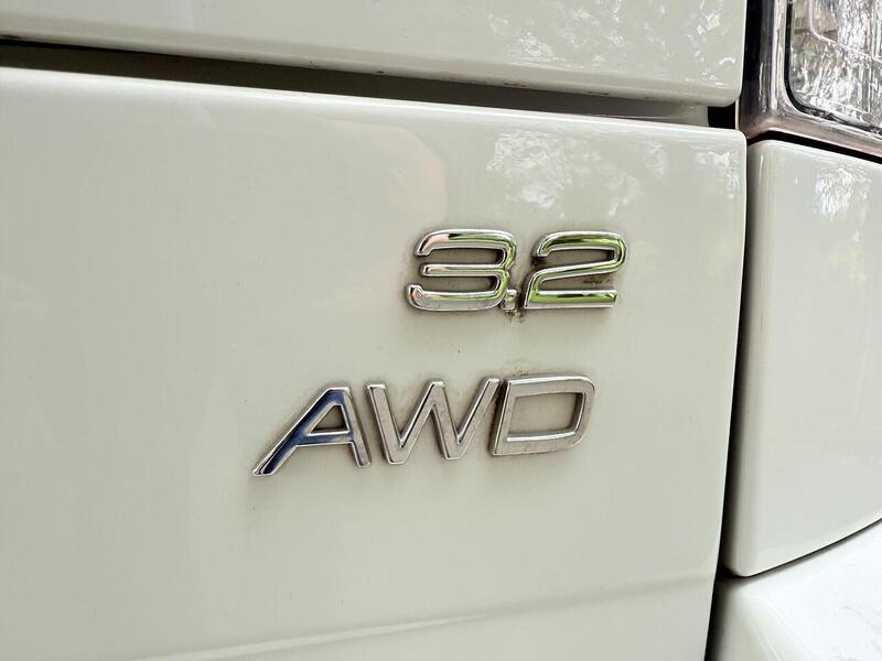 Volvo XC90 3.2 SE (Premium Pack) SUV 5dr Petrol Geartronic AWD (289 g/km, 235 bhp) - U2142
