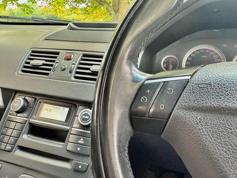 Volvo XC90 3.2 SE (Premium Pack) SUV 5dr Petrol Geartronic AWD (289 g/km, 235 bhp) - U2142