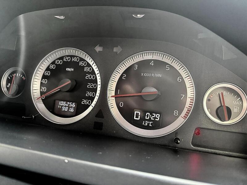 Volvo XC90 3.2 SE (Premium Pack) SUV 5dr Petrol Geartronic AWD (289 g/km, 235 bhp) - U2142