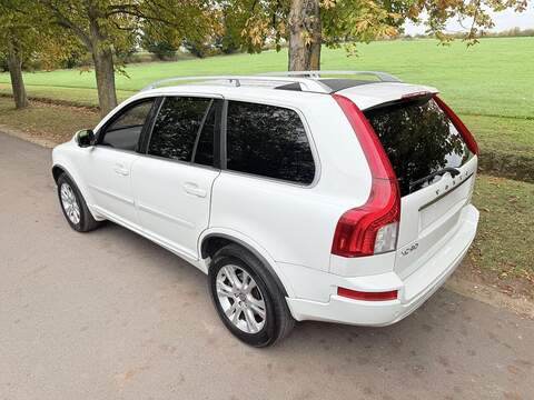 Volvo XC90 3.2 SE (Premium Pack) SUV 5dr Petrol Geartronic AWD (289 g/km, 235 bhp) - U2142