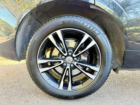 Volvo XC60 2.0 T4 Edition SUV 5dr Petrol Auto Euro 6 (s/s) (190 ps) - U2143