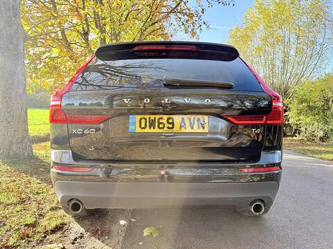 Volvo XC60 2.0 T4 Edition SUV 5dr Petrol Auto Euro 6 (s/s) (190 ps) - U2143