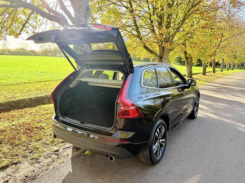 Volvo XC60 2.0 T4 Edition SUV 5dr Petrol Auto Euro 6 (s/s) (190 ps) - U2143