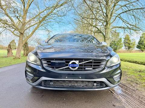 Volvo V60 3.0 T6 R-Design Lux Nav Estate 5dr Petrol Geartronic AWD Euro 5 (304 ps) - U2150