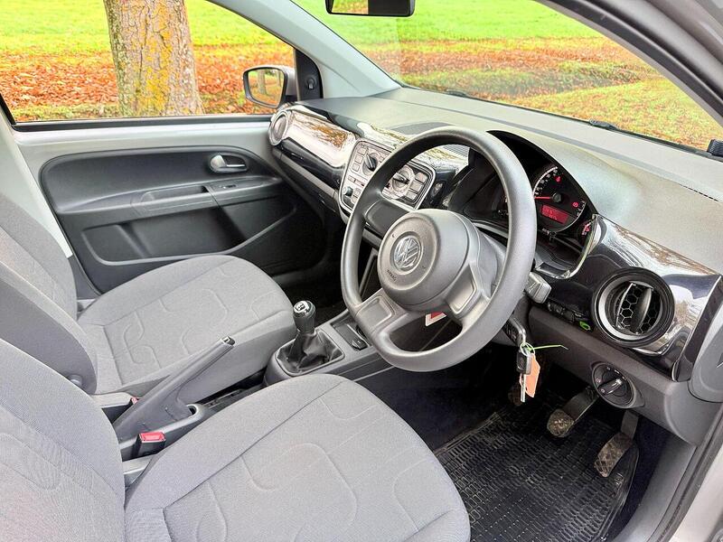 Volkswagen up! 1.0 Move up! Euro 5 5dr - U2155