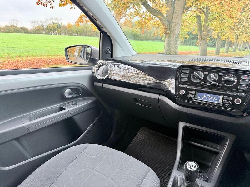 Volkswagen up! 1.0 Move up! Euro 5 5dr - U2155