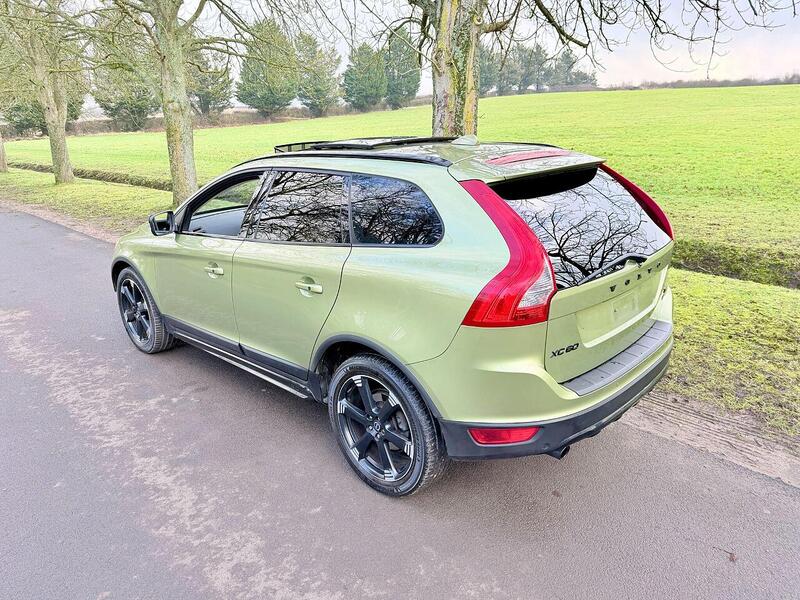 Volvo XC60 3.0 T6 SE SUV 5dr Petrol Geartronic AWD Euro 5 (304 ps) - U2158