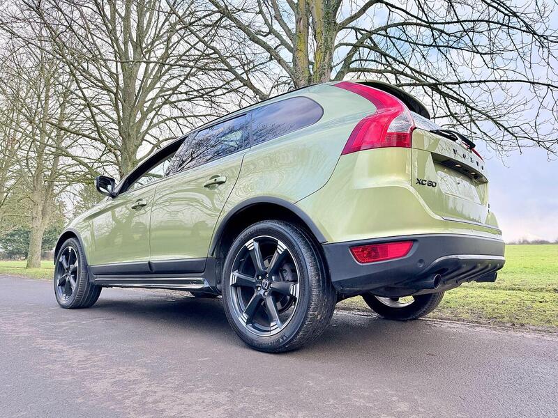 Volvo XC60 3.0 T6 SE SUV 5dr Petrol Geartronic AWD Euro 5 (304 ps) - U2158
