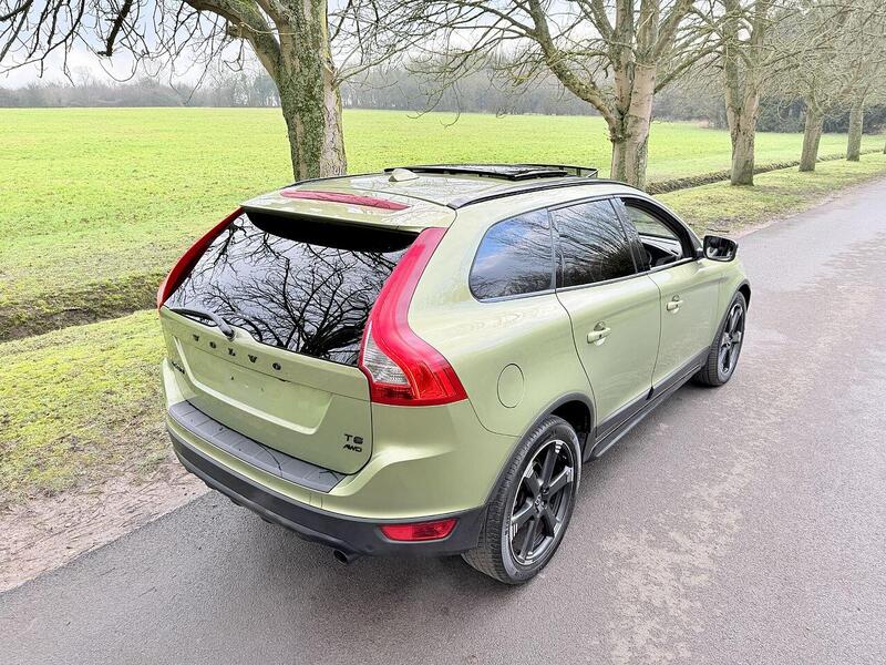 Volvo XC60 3.0 T6 SE SUV 5dr Petrol Geartronic AWD Euro 5 (304 ps) - U2158