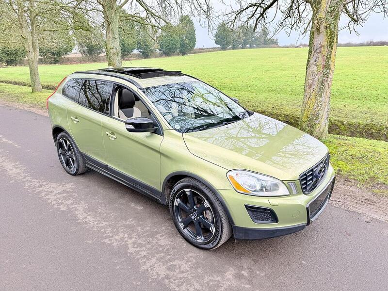 Volvo XC60 3.0 T6 SE SUV 5dr Petrol Geartronic AWD Euro 5 (304 ps) - U2158