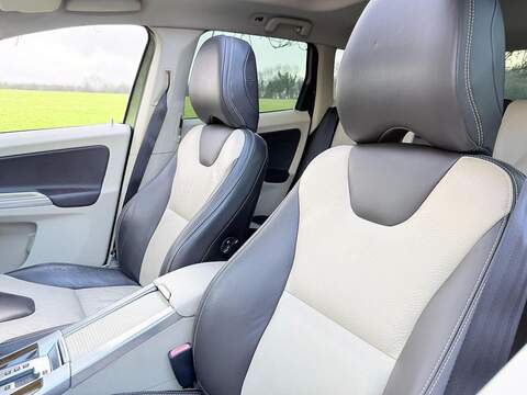 Volvo XC60 3.0 T6 SE SUV 5dr Petrol Geartronic AWD Euro 5 (304 ps) - U2158