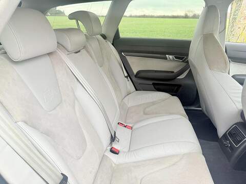 Audi S6 Avant 5.2 Estate 5dr Petrol Automatic quattro (319 g/km, 429 bhp) - U2167