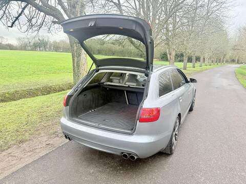 Audi S6 Avant 5.2 Estate 5dr Petrol Automatic quattro (319 g/km, 429 bhp) - U2167