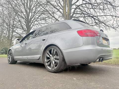 Audi S6 Avant 5.2 Estate 5dr Petrol Automatic quattro (319 g/km, 429 bhp) - U2167