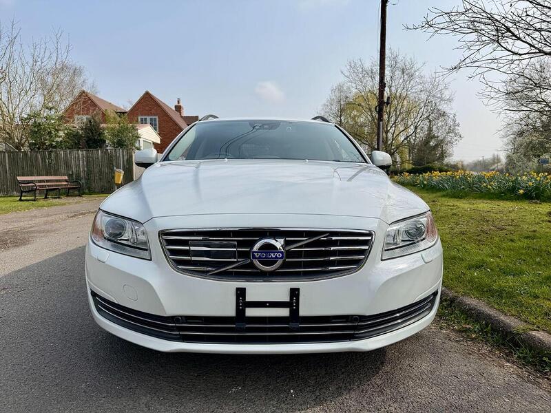 Volvo V70 T4 Se 1.6 5dr Hatchback Automatic Petrol - U2170