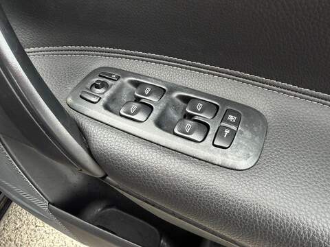 Volvo V70 Se - U2178