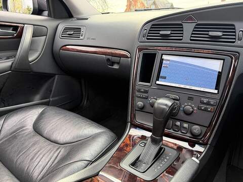 Volvo V70 Se - U2178