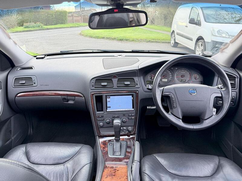 Volvo V70 Se - U2178