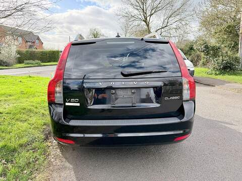 Volvo V50 Se Lux 2.0 5dr Estate Automatic Petrol - U2179