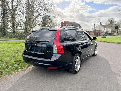 Volvo V50 Se Lux 2.0 5dr Estate Automatic Petrol - U2179
