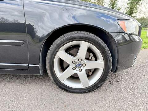 Volvo V50 Se Lux 2.0 5dr Estate Automatic Petrol - U2179