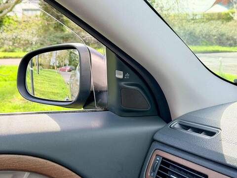 Volvo S80 3.0 T6 SE Lux Saloon 4dr Petrol Geartronic AWD Euro 5 (304 ps) - U2181