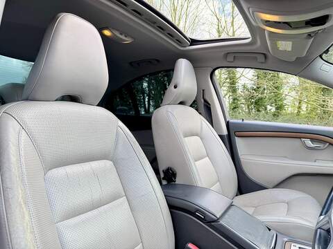 Volvo S80 3.0 T6 SE Lux Saloon 4dr Petrol Geartronic AWD Euro 5 (304 ps) - U2181