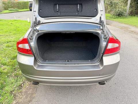 Volvo S80 3.0 T6 SE Lux Saloon 4dr Petrol Geartronic AWD Euro 5 (304 ps) - U2181