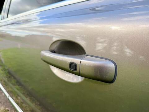 Volvo S80 3.0 T6 SE Lux Saloon 4dr Petrol Geartronic AWD Euro 5 (304 ps) - U2181