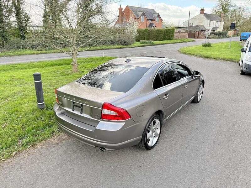 Volvo S80 3.0 T6 SE Lux Saloon 4dr Petrol Geartronic AWD Euro 5 (304 ps) - U2181