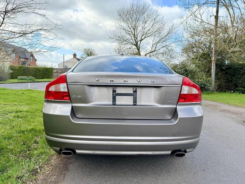 Volvo S80 3.0 T6 SE Lux Saloon 4dr Petrol Geartronic AWD Euro 5 (304 ps) - U2181