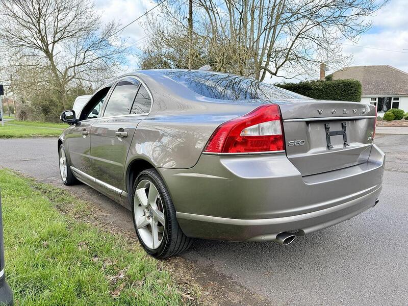 Volvo S80 3.0 T6 SE Lux Saloon 4dr Petrol Geartronic AWD Euro 5 (304 ps) - U2181
