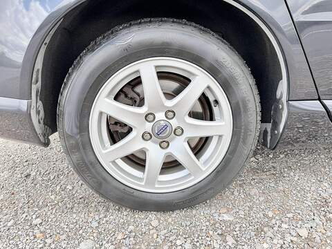Volvo V70 2.5T SE Estate 5dr Petrol Geartronic Euro 5 (231 ps) - U2182