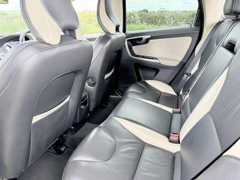 Volvo XC60 T6 R-Design Awd 3.0 5dr Estate Automatic Petrol - U2185